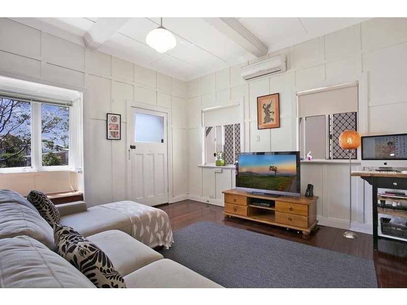 8 Kenilworth Street, Sherwood QLD 4075