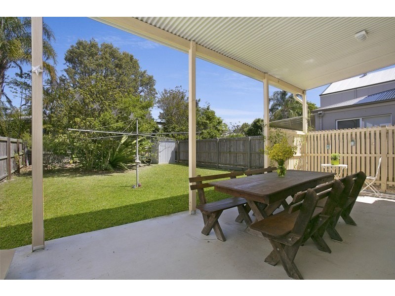 8 Kenilworth Street, Sherwood QLD 4075