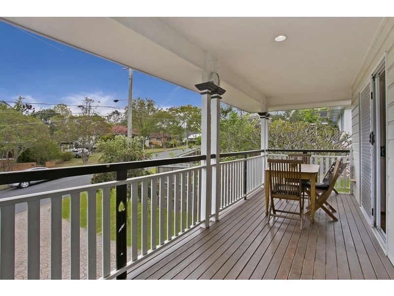 97 White Street, Graceville QLD 4075