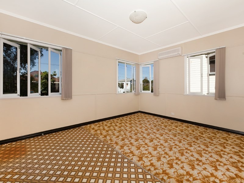 29 Thomas Street, Sherwood QLD 4075