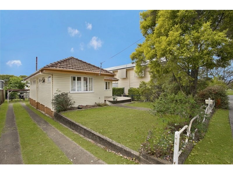 46 Central Avenue, Sherwood QLD 4075