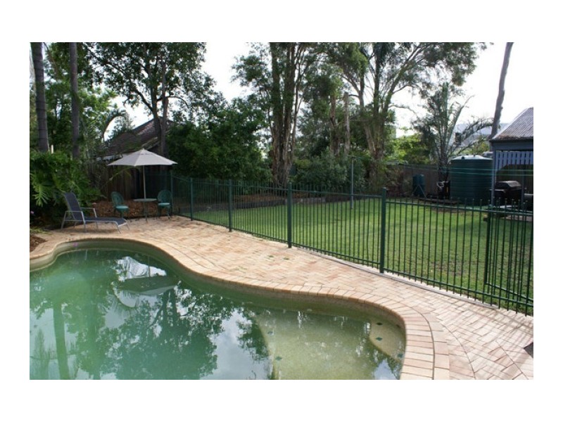 187 Verney Road East, Graceville QLD 4075