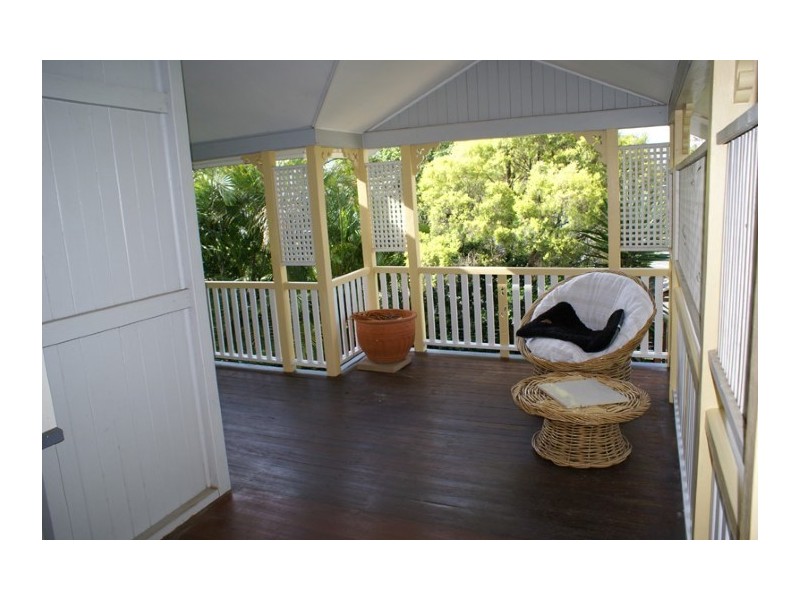 187 Verney Road East, Graceville QLD 4075