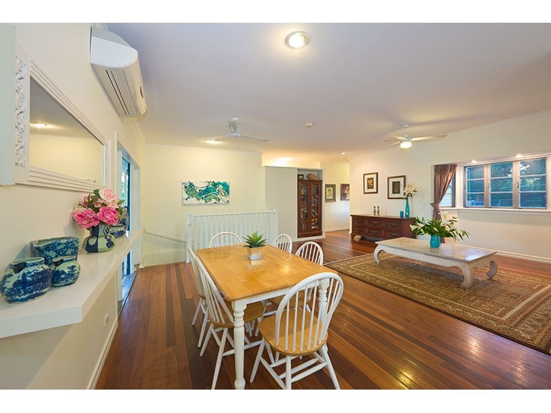 36 Lucock Street, Oxley QLD 4075