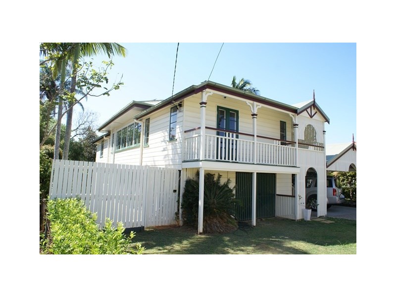 64 Clara Street, Corinda QLD 4075