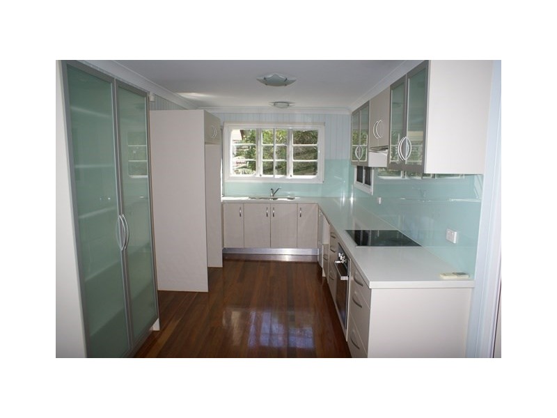 64 Clara Street, Corinda QLD 4075