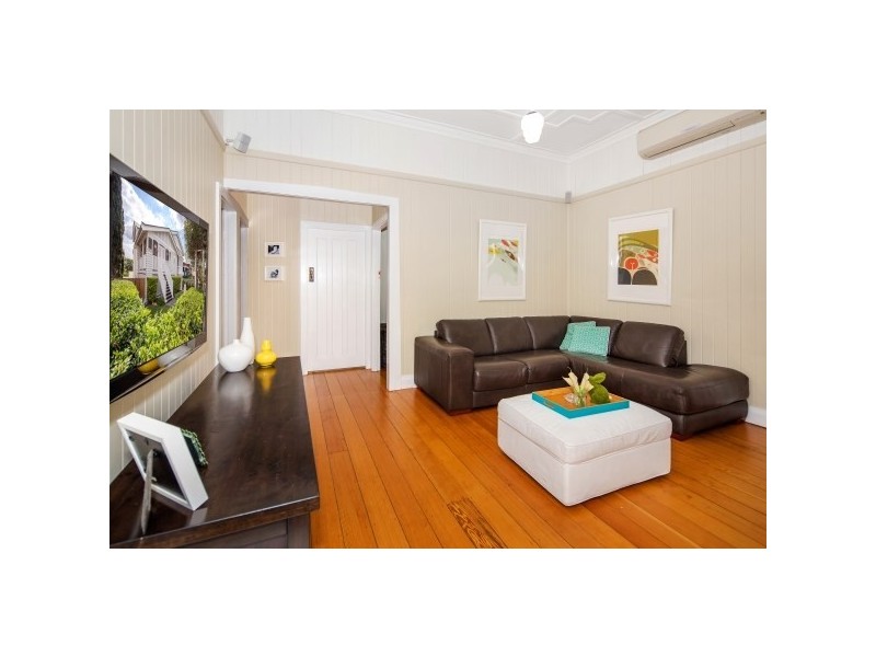 17 Rhyndarra Street, Yeronga QLD 4104