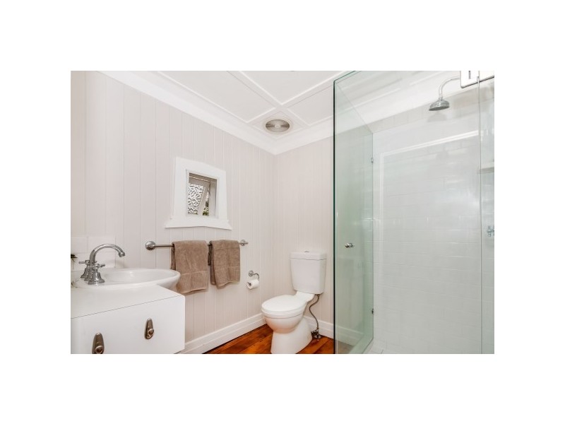 17 Rhyndarra Street, Yeronga QLD 4104