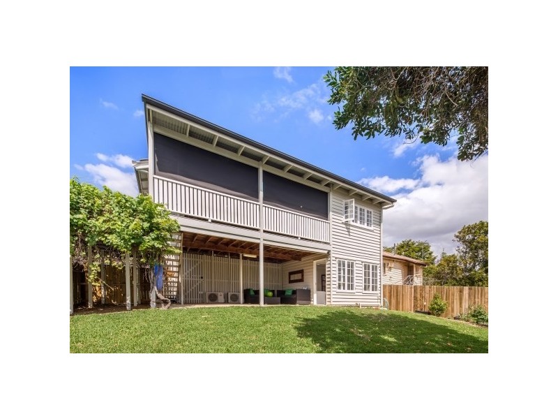 17 Rhyndarra Street, Yeronga QLD 4104