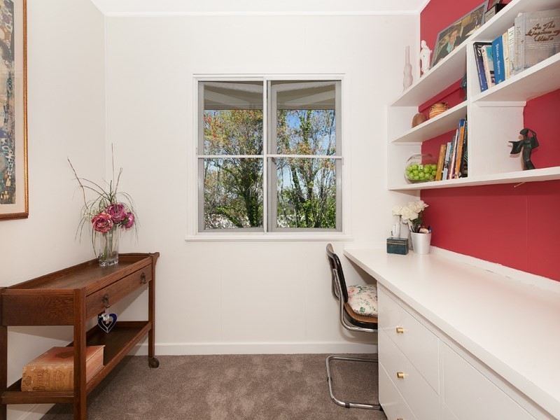 46 Blackstone Street, Indooroopilly QLD 4068