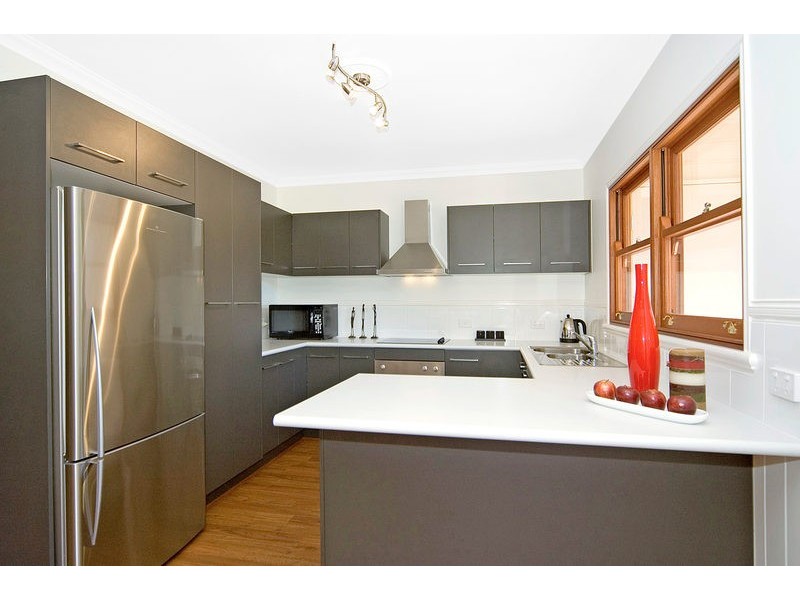 67 William Terrace, Oxley QLD 4075