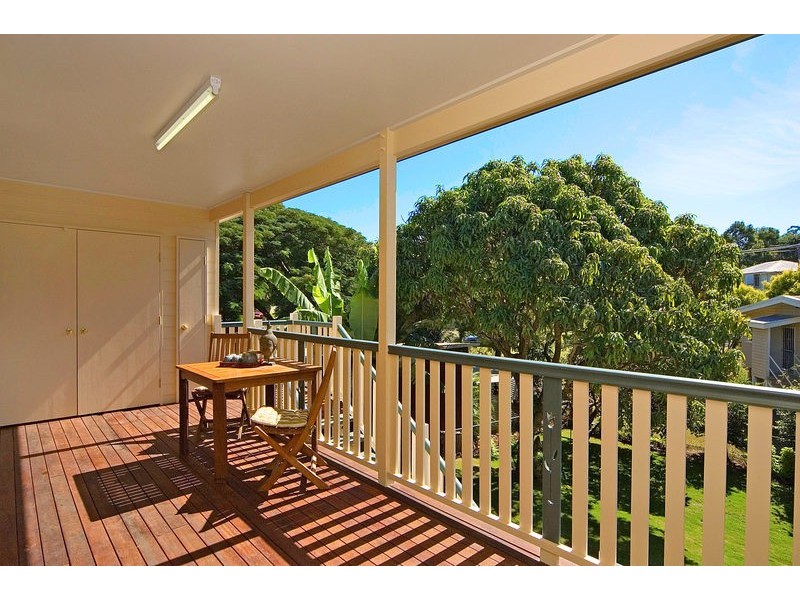 67 William Terrace, Oxley QLD 4075