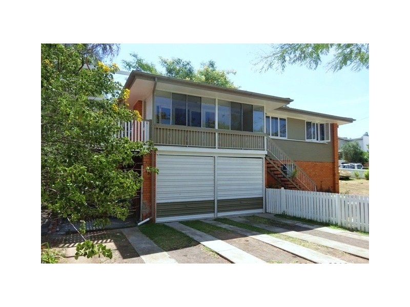 139 Clara Street, Corinda QLD 4075