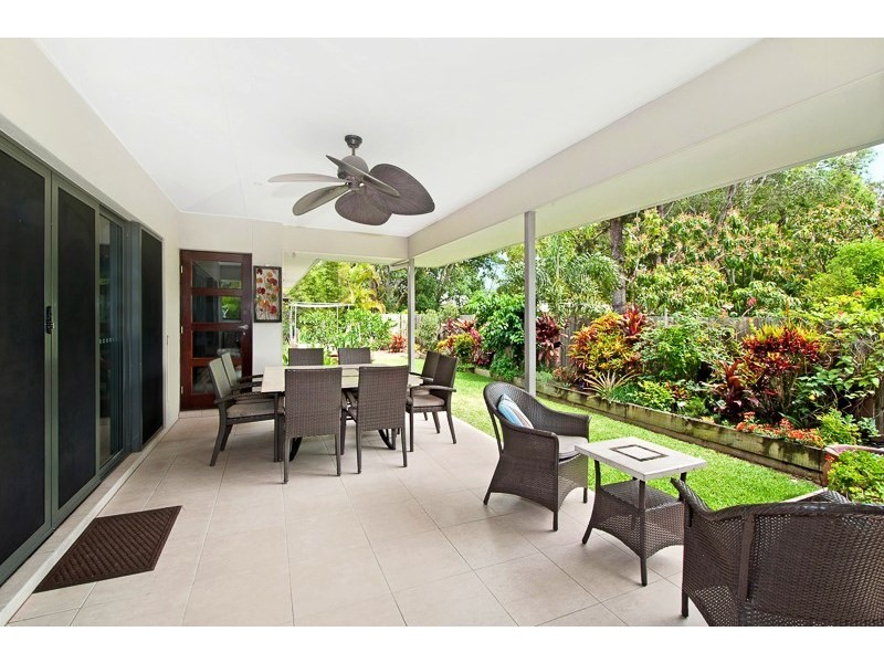 116 Lynne Grove Avenue, Corinda QLD 4075