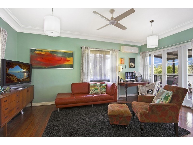 56 Bayford Street, Oxley QLD 4075