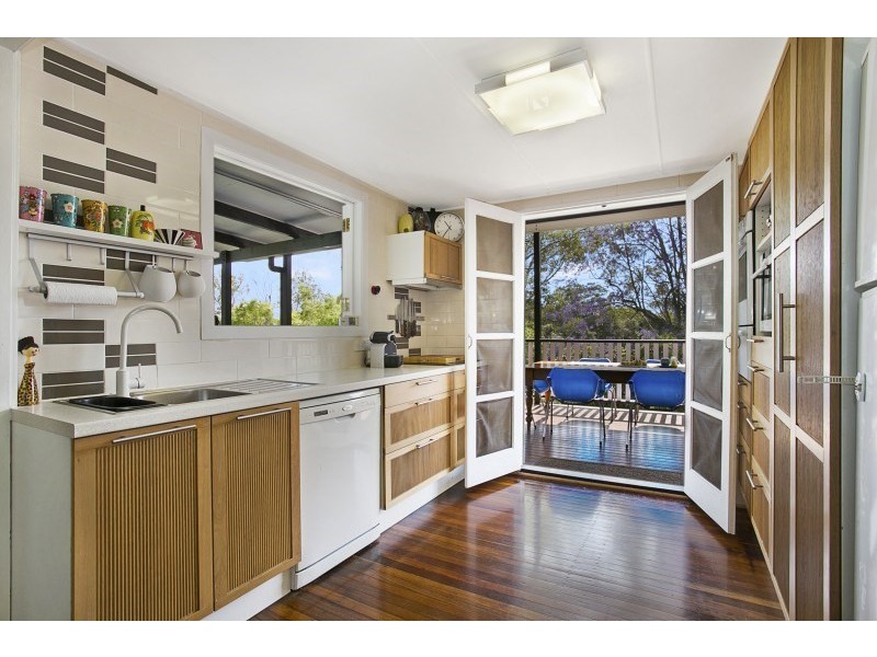56 Bayford Street, Oxley QLD 4075