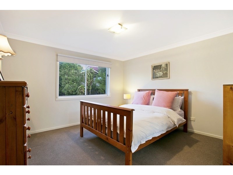 56 Robertson Street, Sherwood QLD 4075