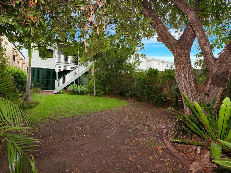 38 Central Avenue, Sherwood QLD 4075