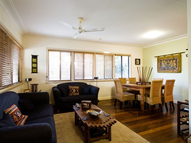 133 Central Avenue, Sherwood QLD 4075