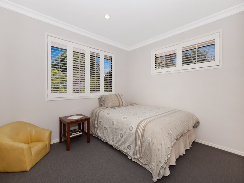 279 Verney Road East, Graceville QLD 4075