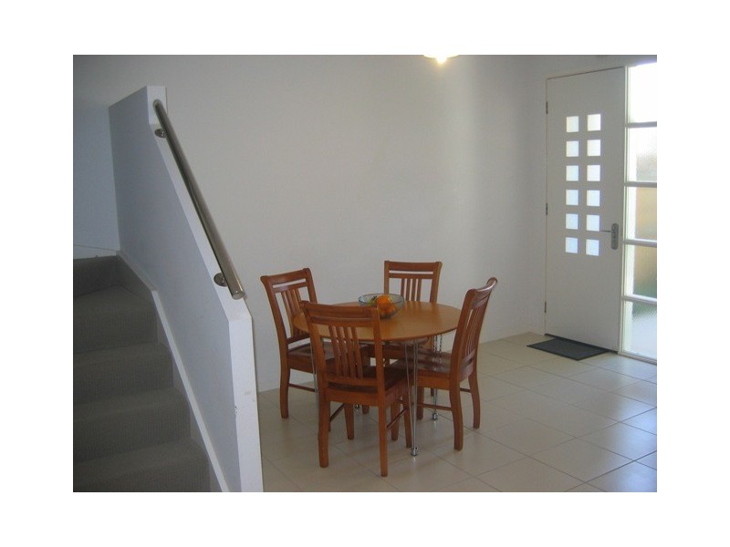 93 Primrose Street, Sherwood QLD 4075