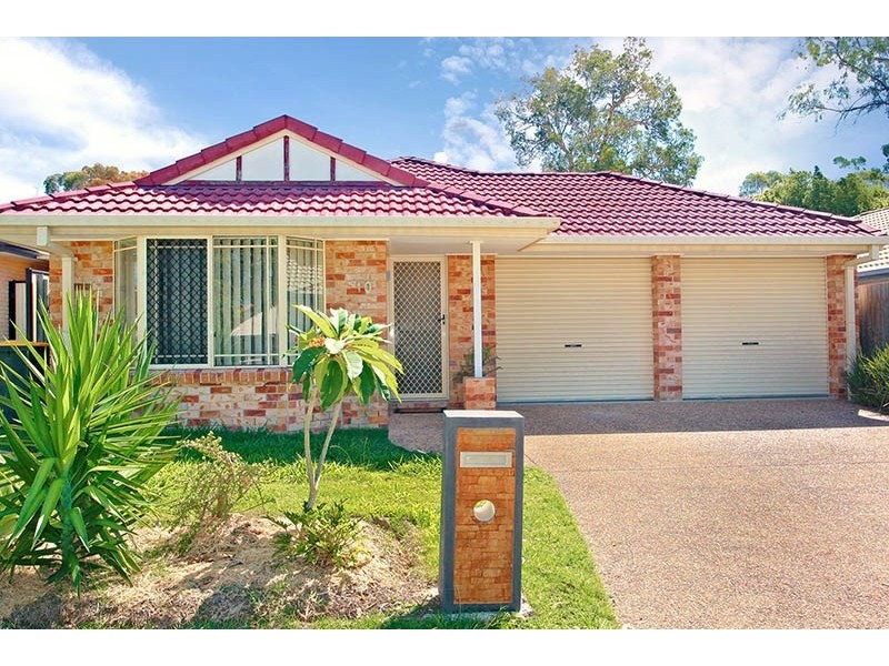 10 Oxley Place, Forest Lake QLD 4078
