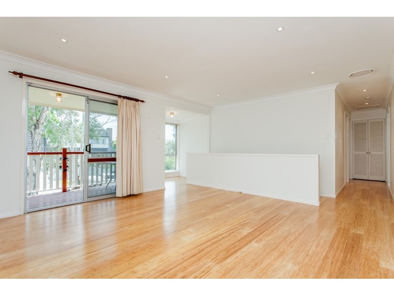 22 Aldersgate Street, Oxley QLD 4075