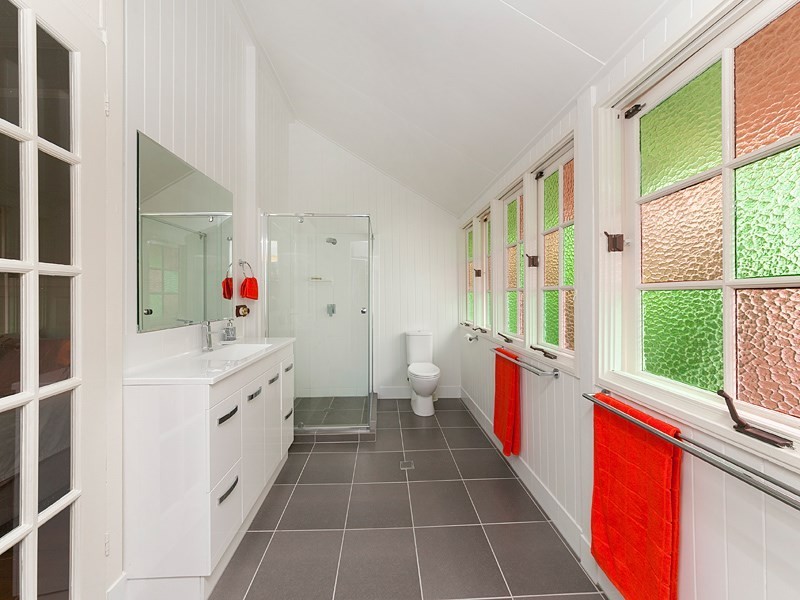 15 Wattle Avenue, Yeerongpilly QLD 4105