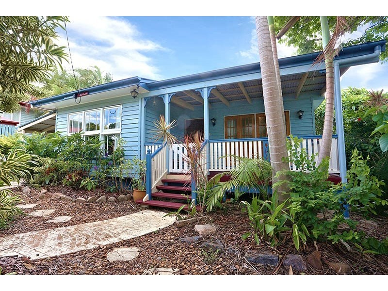 126 Strong Avenue, Graceville QLD 4075