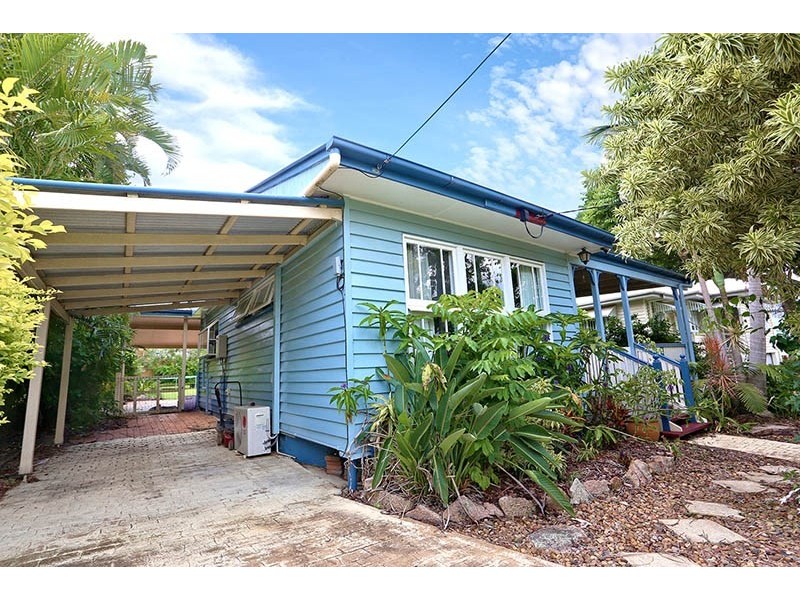126 Strong Avenue, Graceville QLD 4075