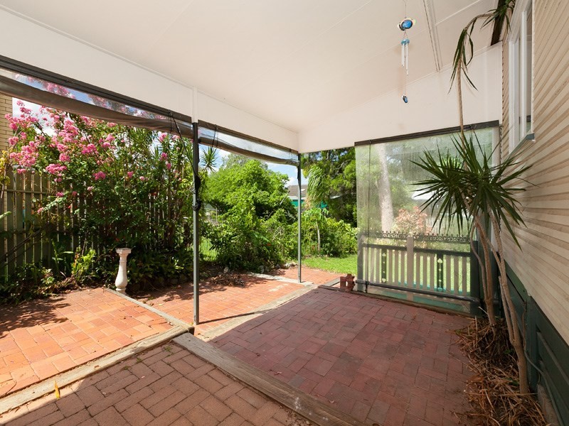 39 Muirlea Street, Oxley QLD 4075