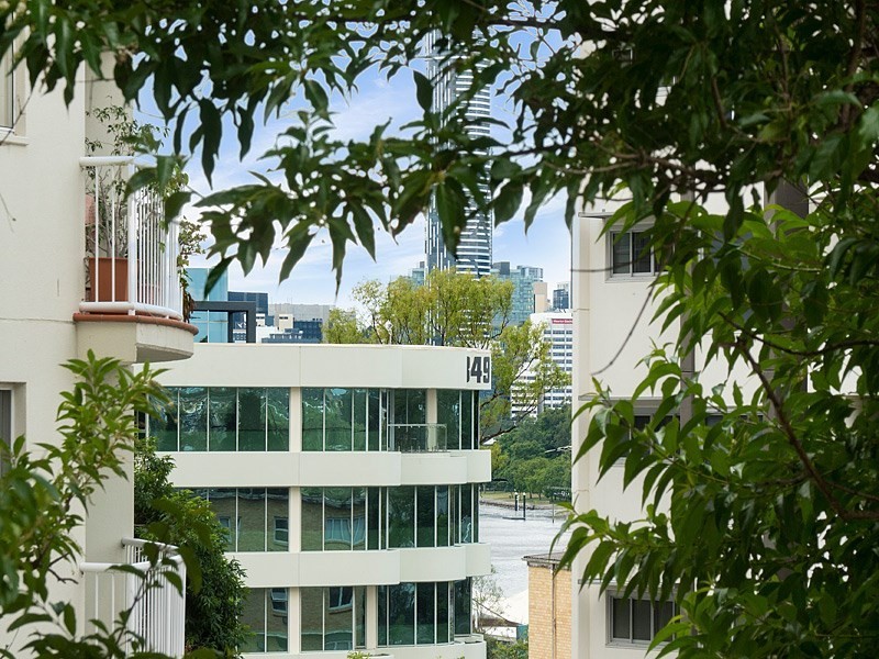 18/24 Dunmore Terrace, Auchenflower QLD 4066