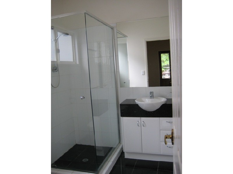 5 Victoria Avenue, Chelmer QLD 4068