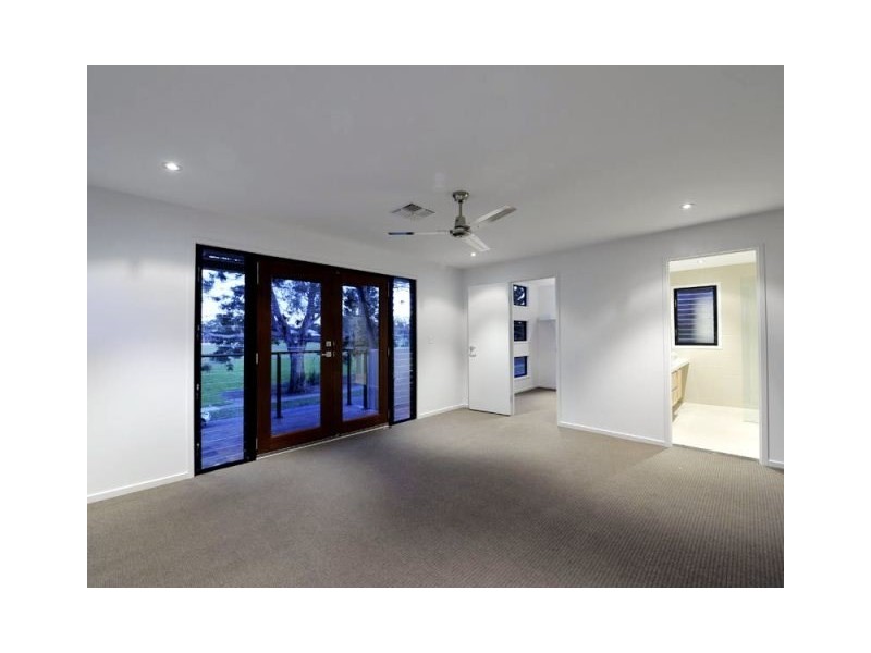 13 Plumridge Street, Chelmer QLD 4068