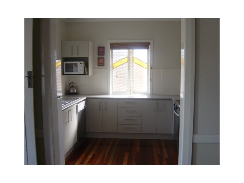 61 Thomas Street, Sherwood QLD 4075