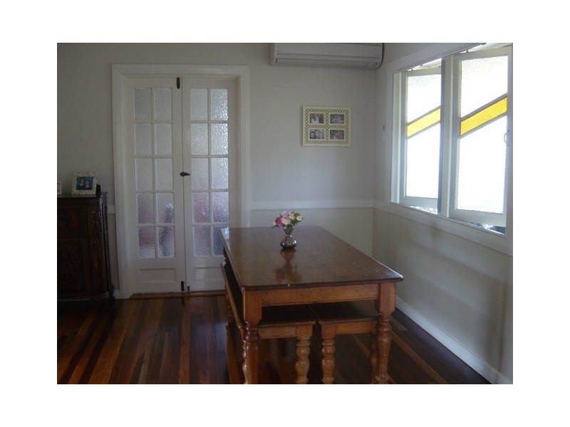 61 Thomas Street, Sherwood QLD 4075