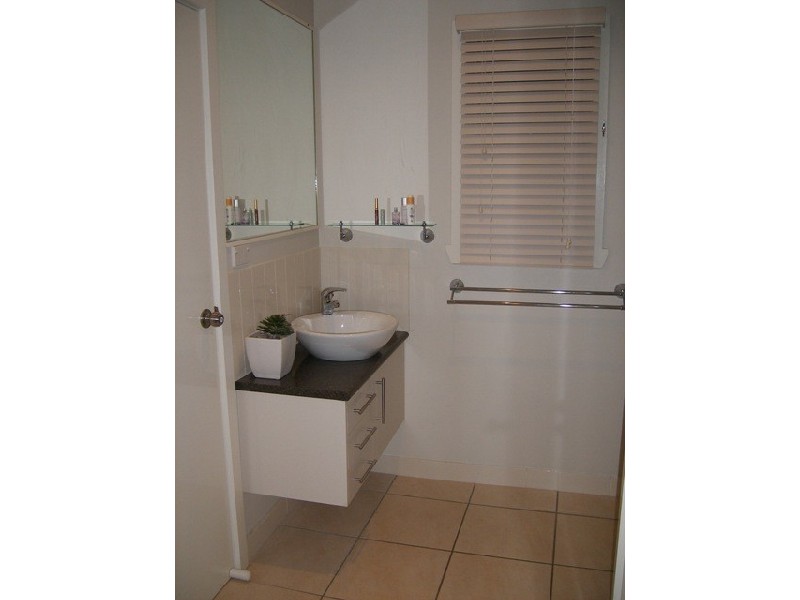 61 Thomas Street, Sherwood QLD 4075