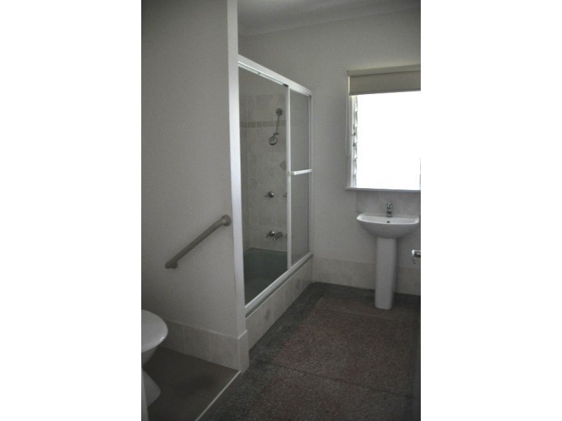 9 Coleman Street, Graceville QLD 4075