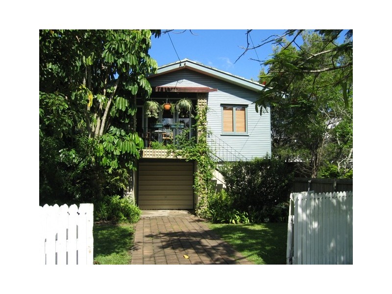 30 Berry Street, Sherwood QLD 4075