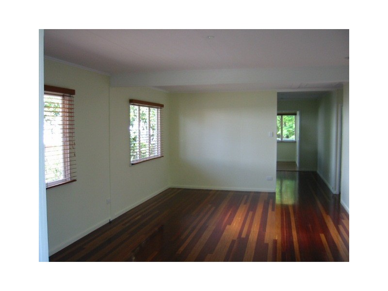 30 Berry Street, Sherwood QLD 4075