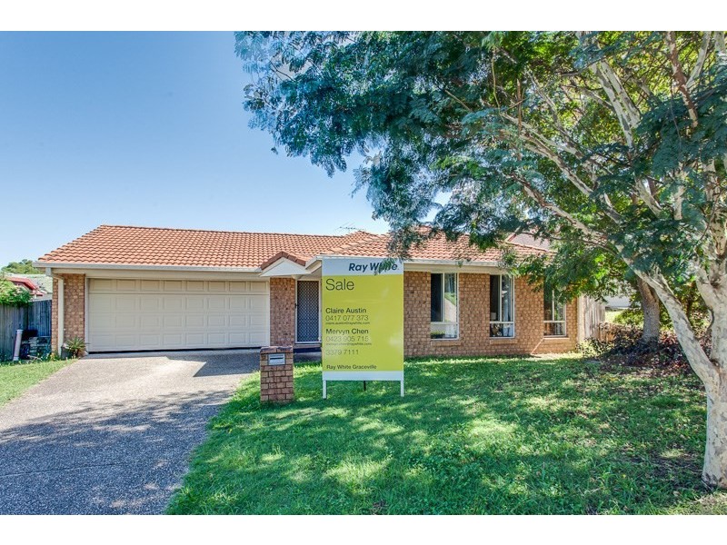 12 Florence Place, Oxley QLD 4075