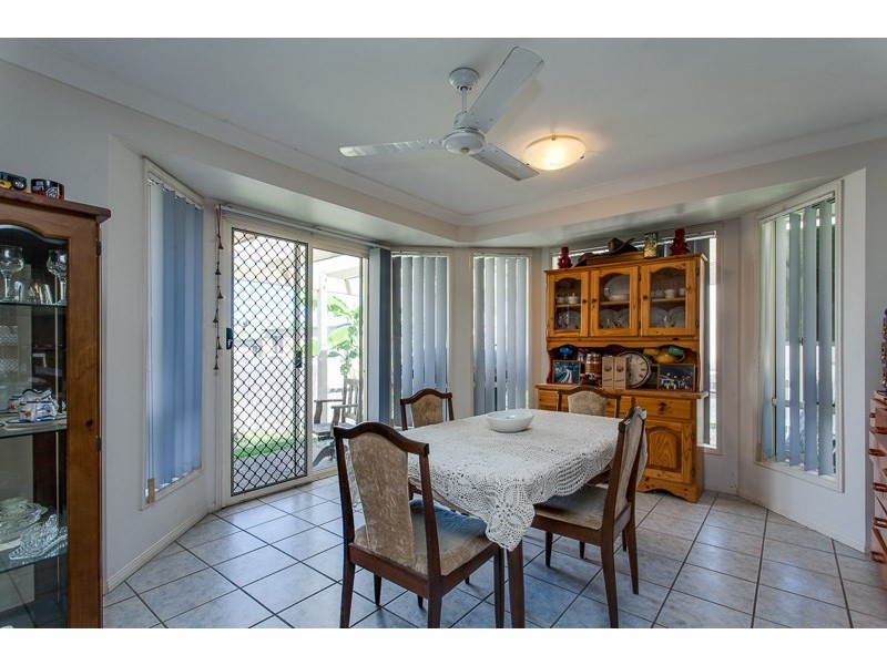 12 Florence Place, Oxley QLD 4075