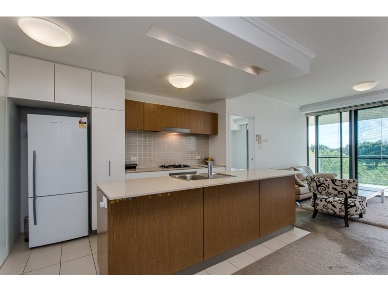 209/20 Egmont Street, Sherwood QLD 4075