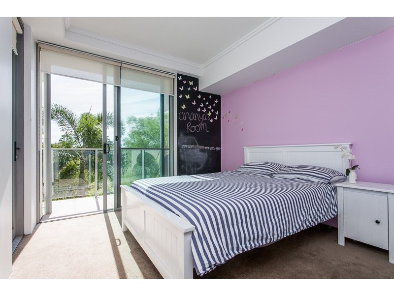 209/20 Egmont Street, Sherwood QLD 4075