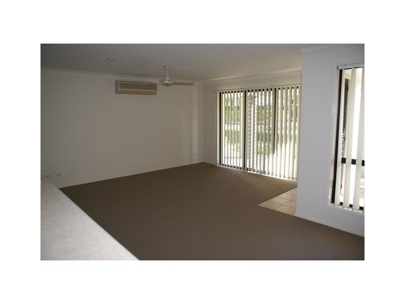 28/300 Cliveden Avenue, Corinda QLD 4075