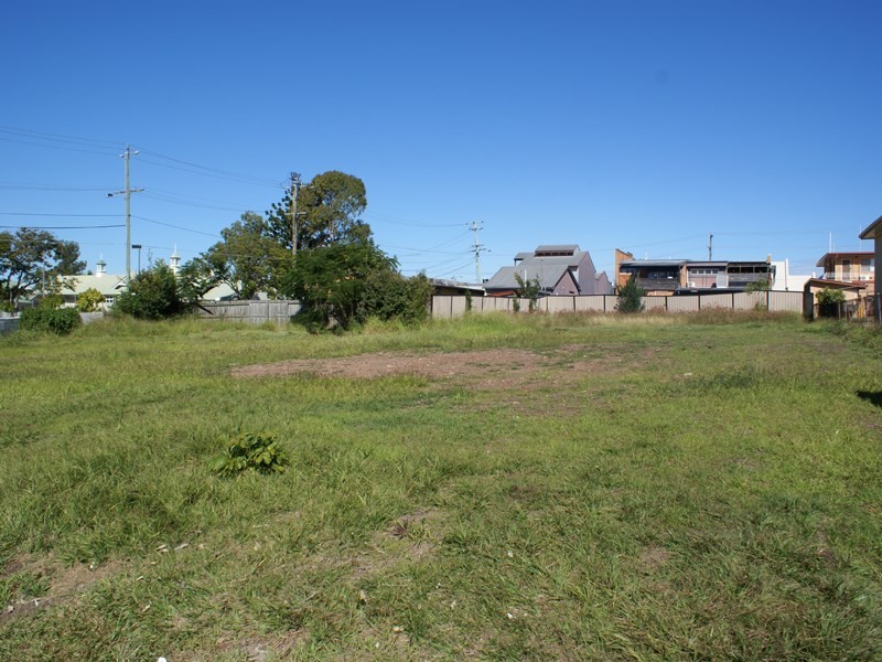 4 and 8 Skew Street, Sherwood QLD 4075