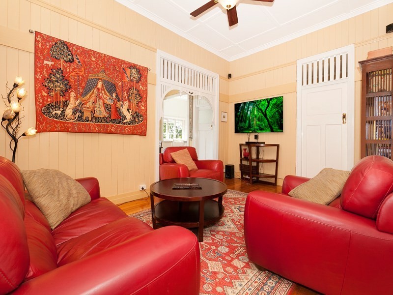 54 Lynne Grove Avenue, Corinda QLD 4075