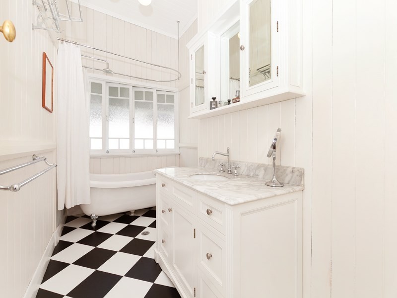 54 Lynne Grove Avenue, Corinda QLD 4075