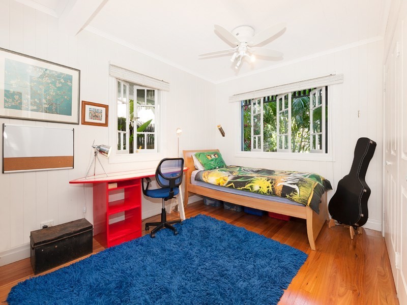 54 Lynne Grove Avenue, Corinda QLD 4075