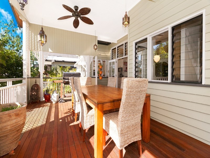 54 Lynne Grove Avenue, Corinda QLD 4075